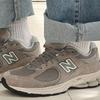 New Balance Sneakers Unisex 2002 Model Options