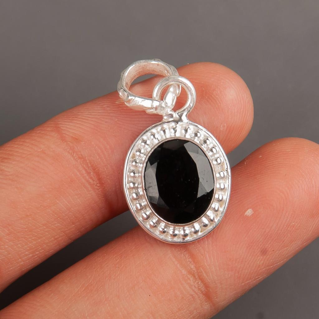 Black Onyx Gemstone 925 Sterling Silver Women Jewelry Handcrafted Pendant 1.20" PP-7-16