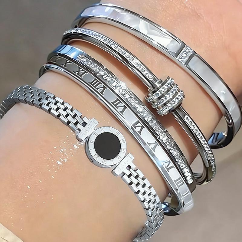 Europäisches & Amerikanisches Luxus Zirkon Stern Armband: Vielseitige, Elegante, Lichtechte Mode für Damen