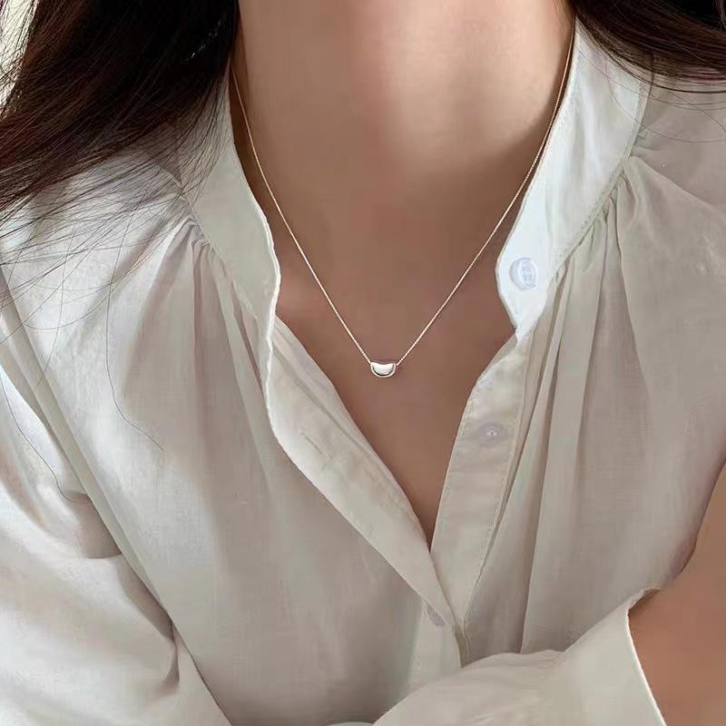 925 Sterling Silver Bean Necklace - Light Luxury High-End Clavicle Chain, 2023 Fashion