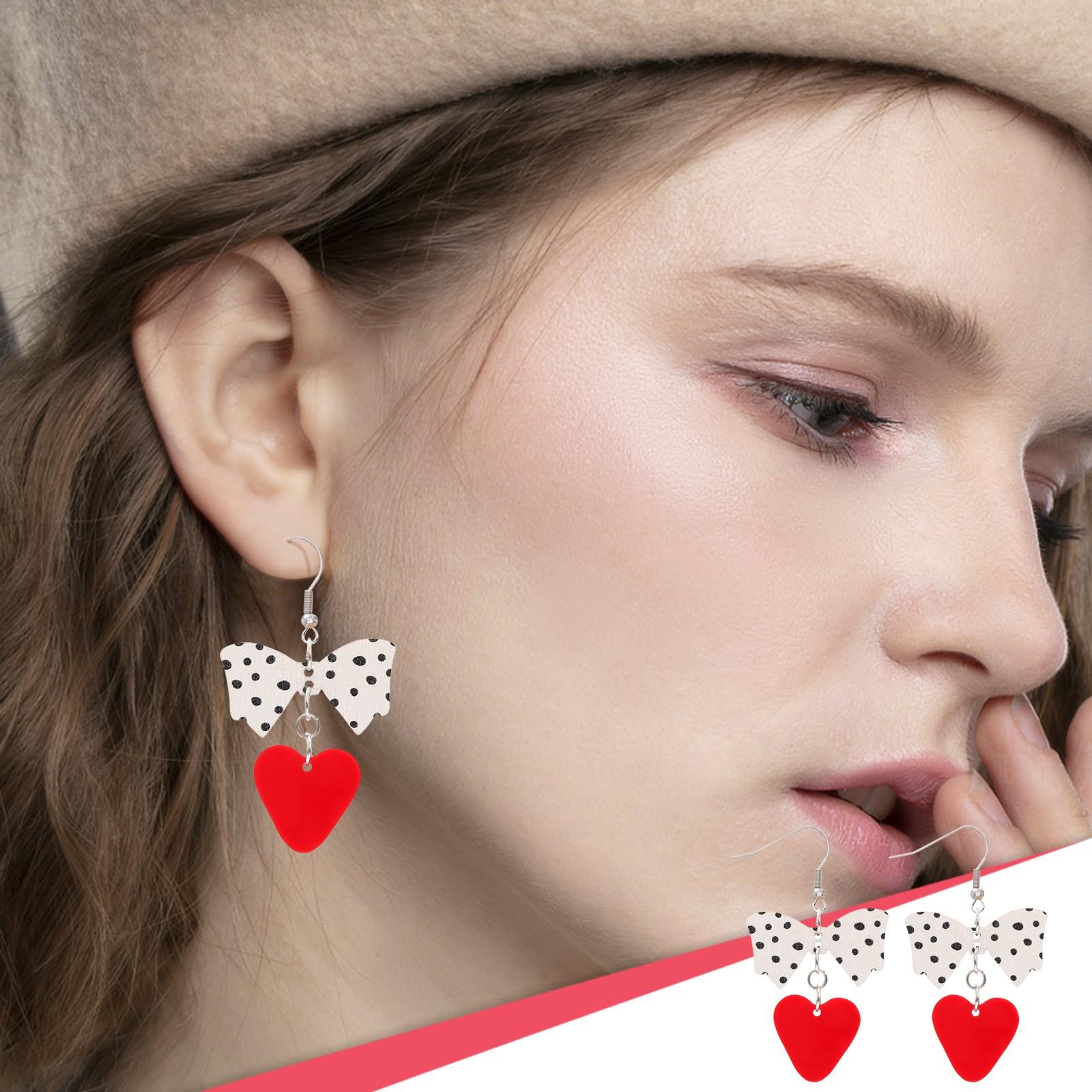 

Милые акриловые деревянные серьги в форме сердца ко Дню святого Валентина, легкие круглые деревянные серьги-подвески в форме сердца в горошек для женщин, ювелирный подарок One Size