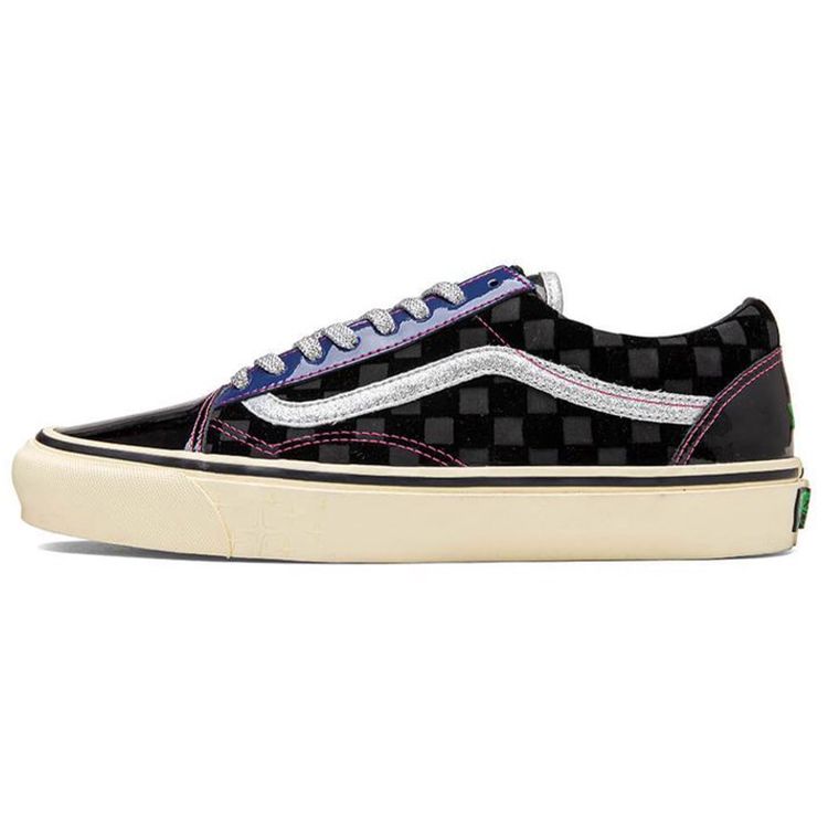 

Кроссовки унисекс Vans Feature x Vault OG Old Skool LX Sinners Club - Part 2 черные прозрачно-желтые VN0A38FW03E