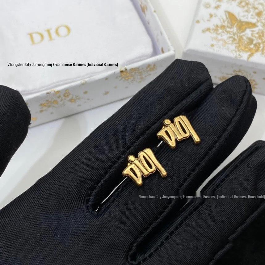 Women s Fashion Smooth Earrings - Popular Design
