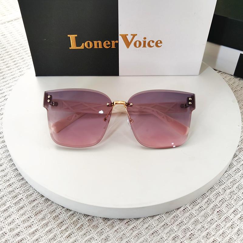 Women s High-End Rimless Butterfly UV Protection Sunglasses - Street Style