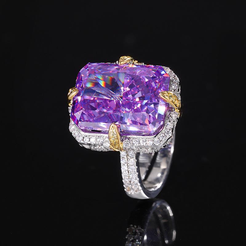 

Ювелирные изделия Бриллиант высокой углеродистости Огранка «Ледяной цветок» Медная инкрустация Ретро Легкая роскошь Костюм Женский Ведущий 12 * 16P