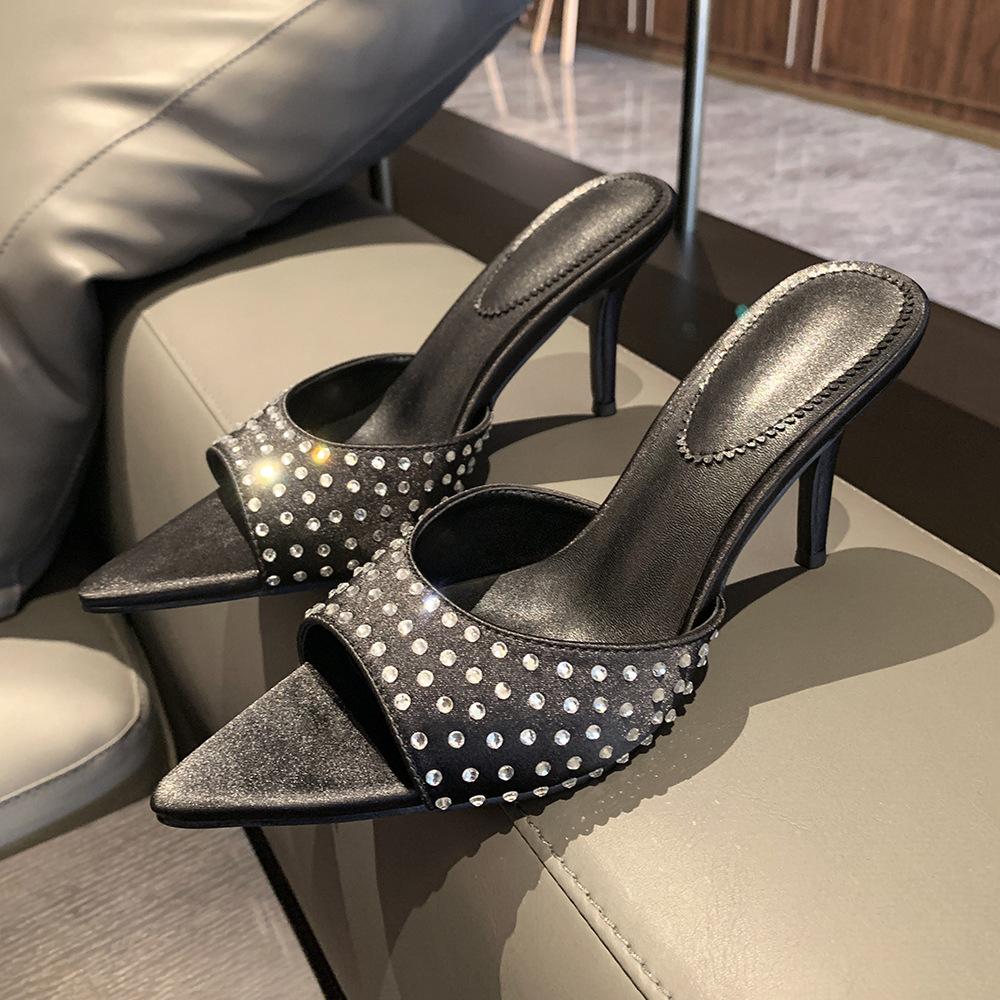 

Остроносые сандалии со стразами женские сексуальные с открытым носком крутые шлепанцы горячие бриллиантовые туфли на высоком каблуке ретро атласные туфли 40 чёрный