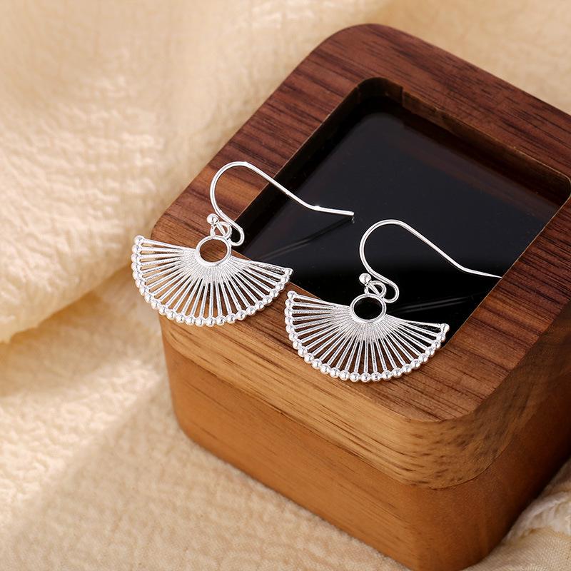 Elegant Hollow Fan-Shaped Ear Hooks: Chic Classical Chinese Earrings for Women