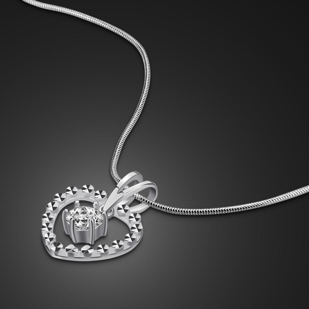 

Plated 925 Sterling Silver Necklace Feminine Geometric Love-Shaped Zircon Pendant Snake Bone Chain Jewelry 1.2*43cm