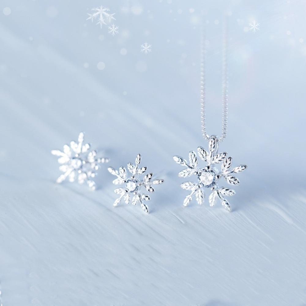 S925 Silver Plated Snowflake Earrings with Diamond Flower Necklace Women Jewelry Set Elegant Pendant 30% white copper silver plated