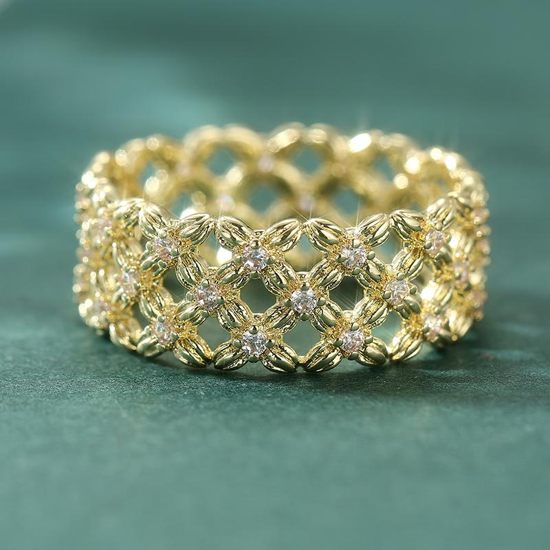 Classic Inlaid White CZ Women's Ring Vintage Gold Color Hand Carving Flower Daily Wear Party Jewelry Anniversary Gift