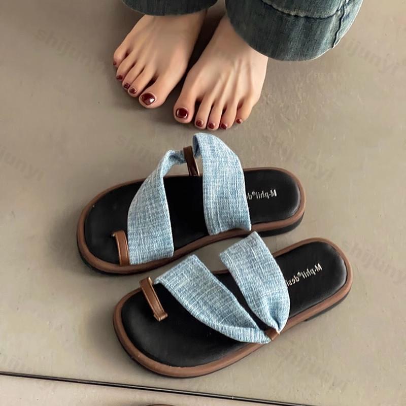 Woman Slippers 2026 Summer Flat Flip Flops Outdoor Beach Vacation Sandals Female Open Toe Lightweight Comfort Fashion Slippers