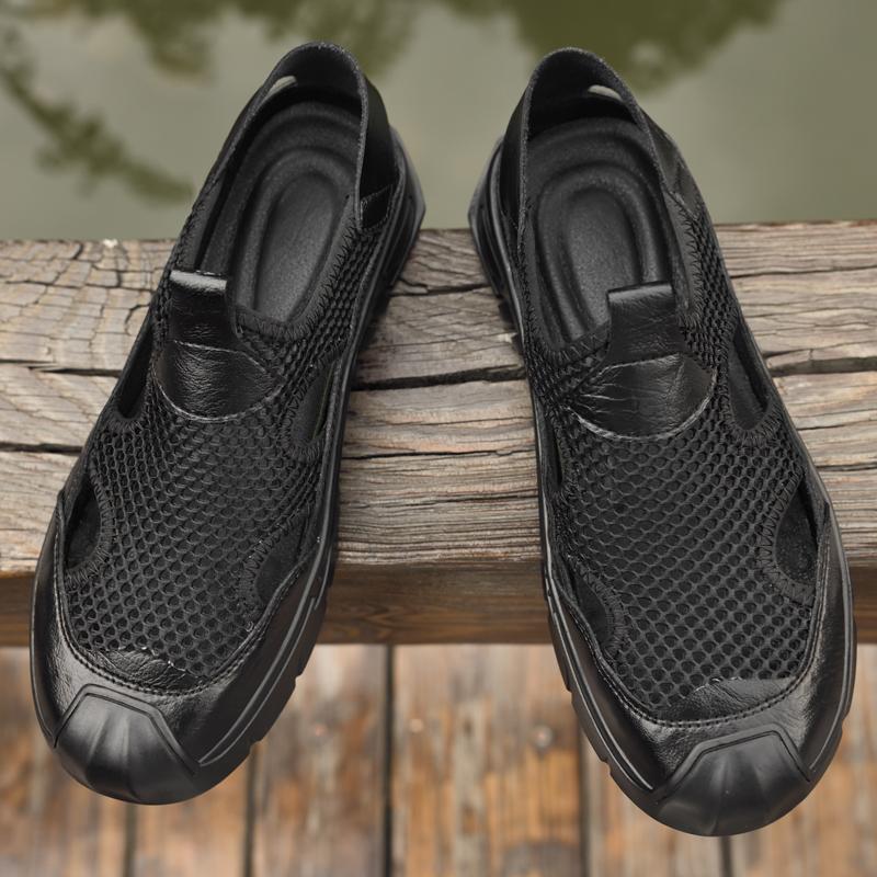 2025 Summer Hot Selling Men's Beach Mesh Shoes Breathable Men's Sandals Simple Gray Anti Slip Waterproof Outdoor Casual Shoes
