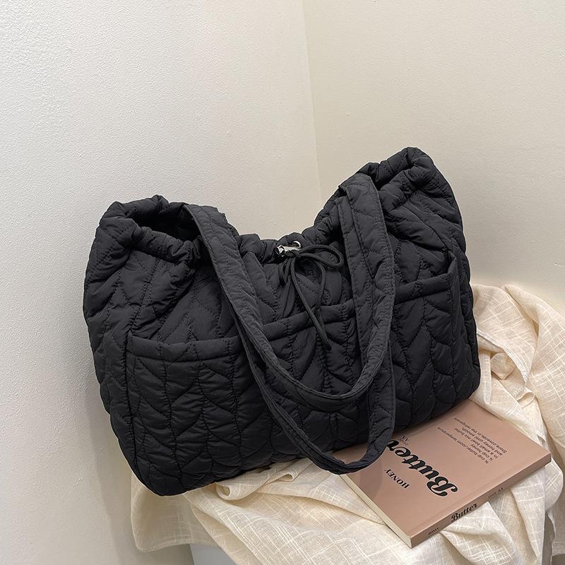 New Versatile Shoulder Bag Women's Large Capacity Casual Commuter Tote Bag