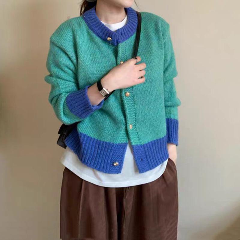 

Весенне-осенний новый женский вязаный свитер, темпераментный короткий контрастный кардиган-свитер с круглым вырезом, куртка-топ One Size