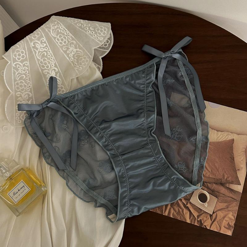 Undertøy Silkebånd Sexy truser Sløyfe Blonder Dameundertøy Mesh Wrap Hoftepleiemaskin Halvgjennomsiktig triangeltruse