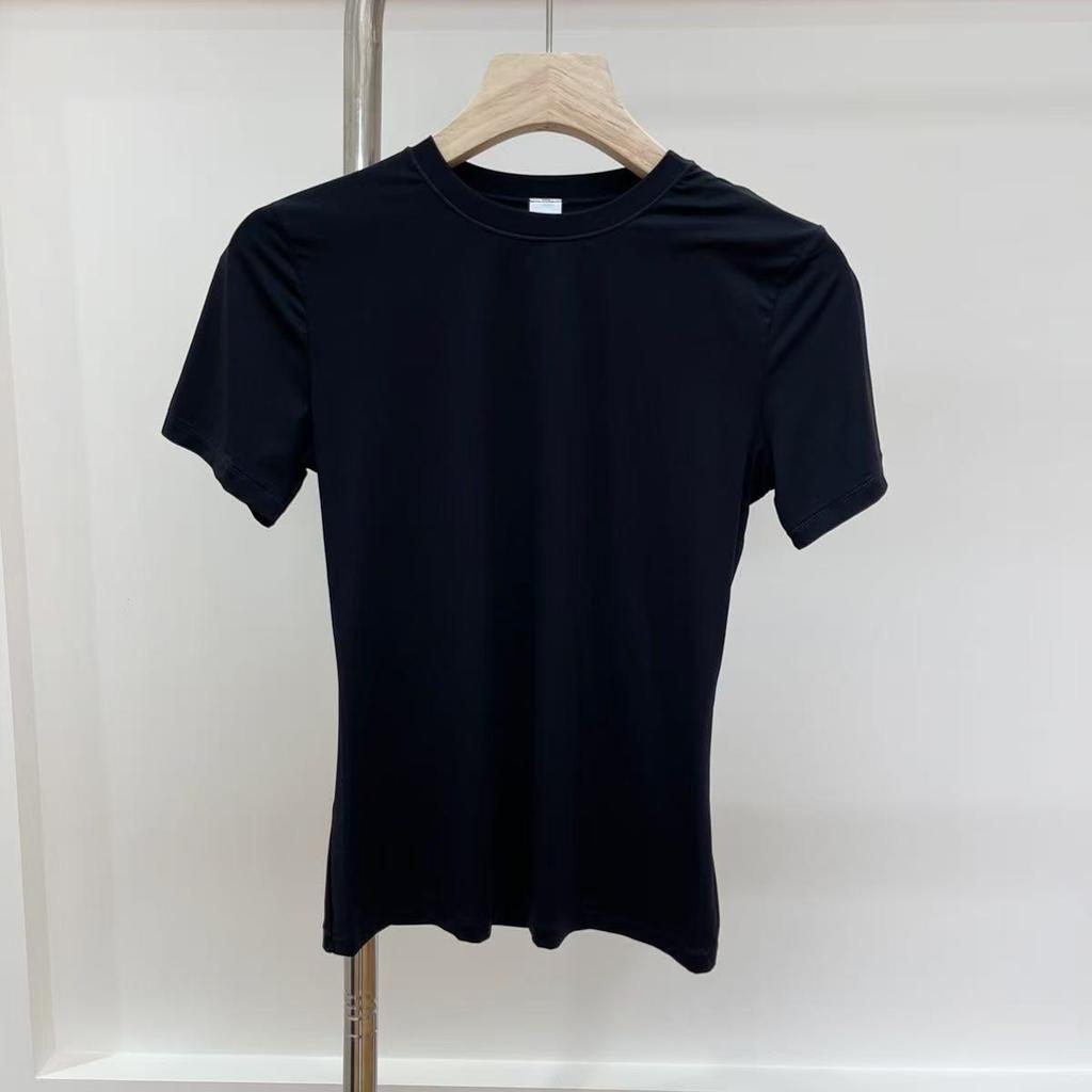 Skims Fits Everybody Round Neck Short Sleeve Top - Versatile and Affordable Shapewear Alternative