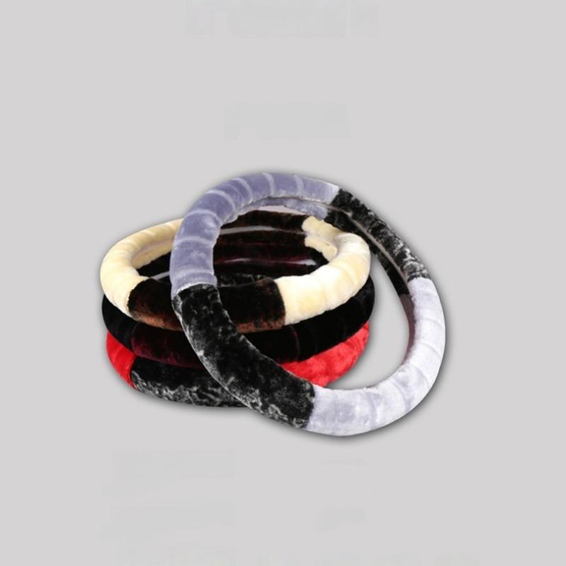 Women's Winter Warm Fluffy Steering Wheel Cover with Plush Furry Interior & Soft Grip - 38cm Cute Steering Wheel Cover