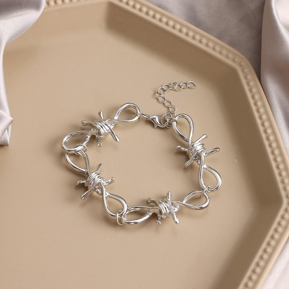 Minimalist Punk Choker Necklace & Bracelet Edgy Streetwear Hip Hop Jewelry for Women Men Gothic Chain Collarbone Gift