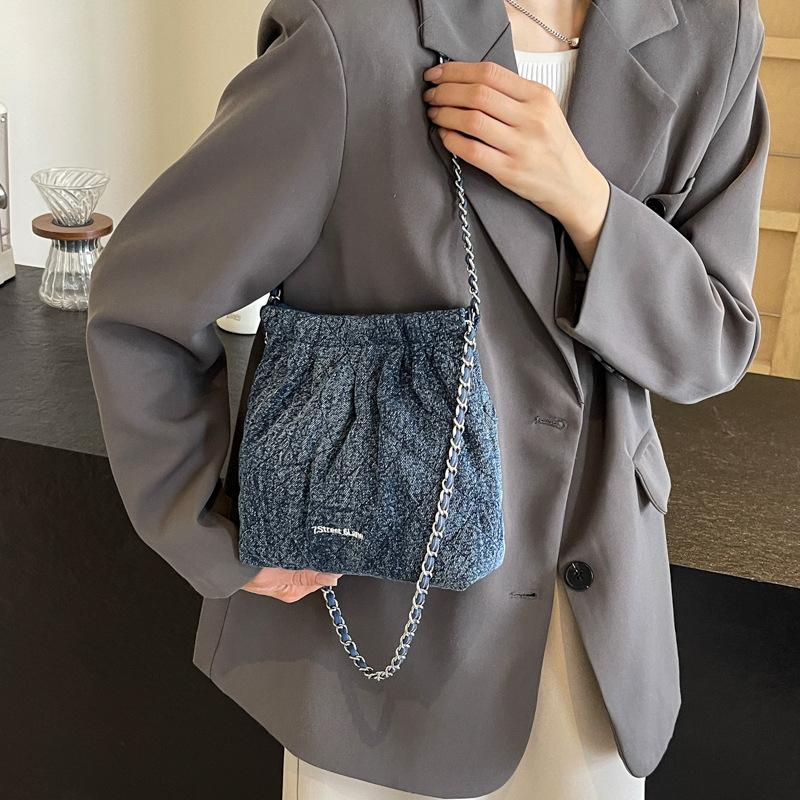 This Year's Popular Bag Women's 2025 New Trendy Personalized Denim Chain Bag Versatile Drawstring Shoulder Armpit Bag