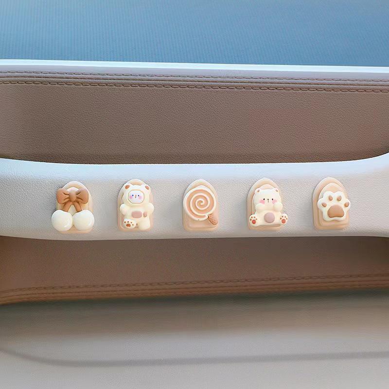 Niedlicher Multifunktionaler Hängehaken für die Vordersitze von Autos