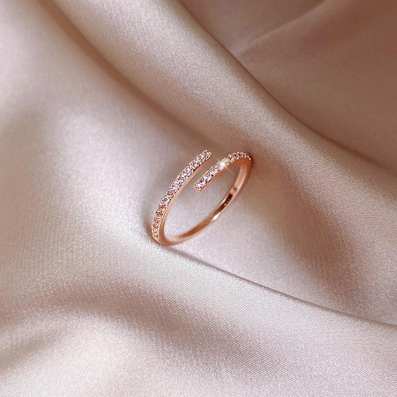Luxury Zircon Geometry Twist Chain Open Rings for Women Gold Silver Color Elegant Finger Ring Wedding Jewelry Gifts