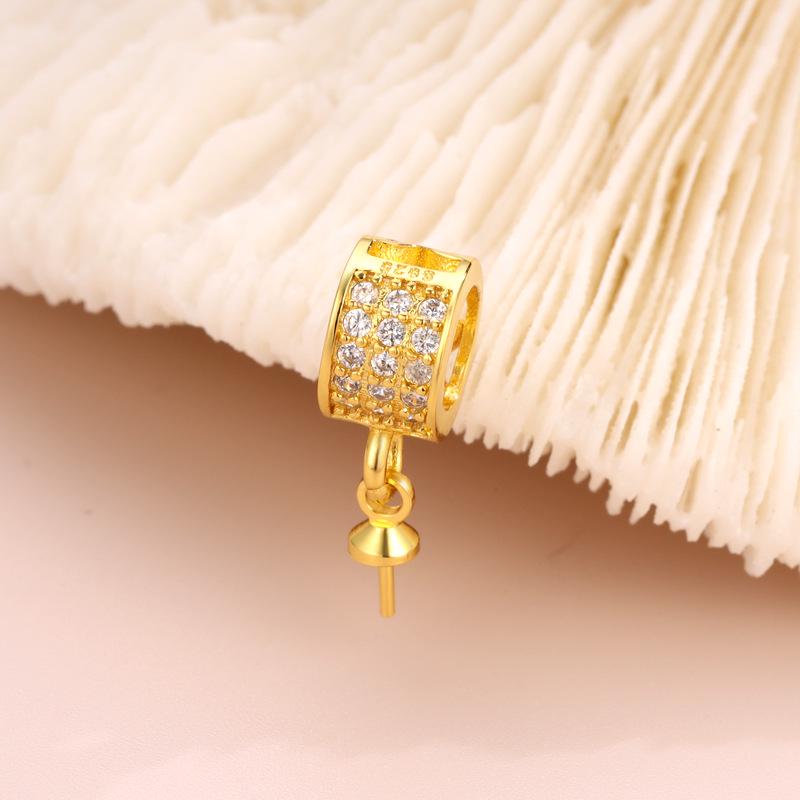 

18k Gold Plated Pearl Buckle with Round Hollow Diamond Setting for DIY Bracelets and Necklaces