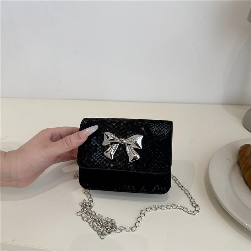 

Commuter casual personalized bow trend small square bag women s chain fashion summer new retro messenger bag чёрный