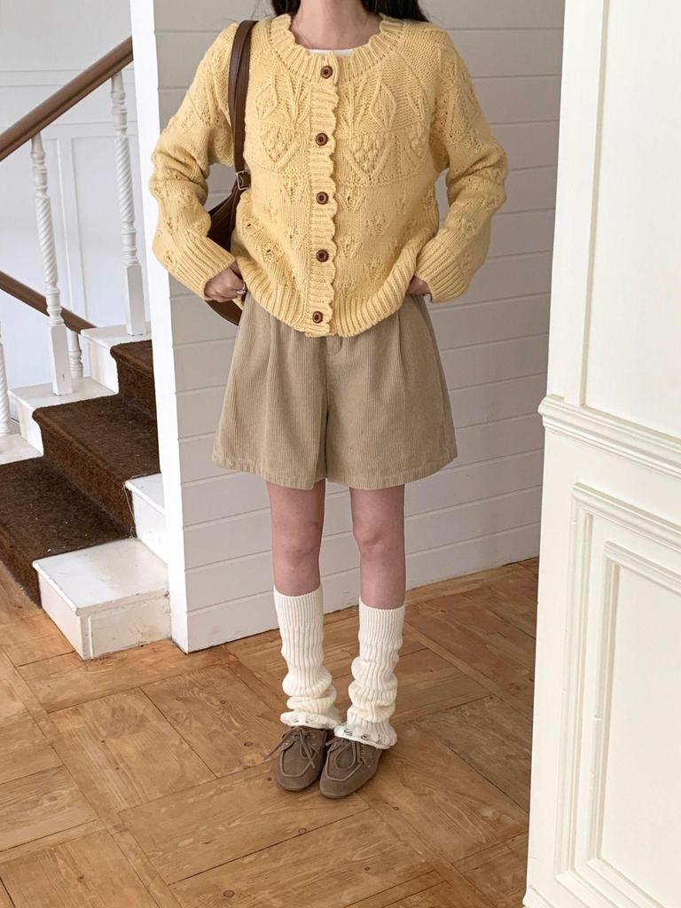 Guêtres chaudes tricotées style japonais pour femmes - Gris rétro mi-mollet, Blanc lait doux hauteur genou - Parfaites pour l'automne/hiver.