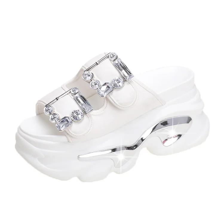 

Модные новые летние женские тапочки, шлепанцы, женская пляжная обувь, шикарные туфли на танкетке, женские тапочки на высокой платформе, сандалии 8 см 39 белый