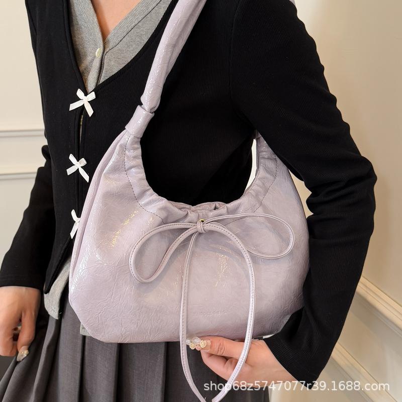 Bag women's large capacity 2025 new one-shoulder armpit bag pleated cloud lazy wind relaxation niche dumpling bag