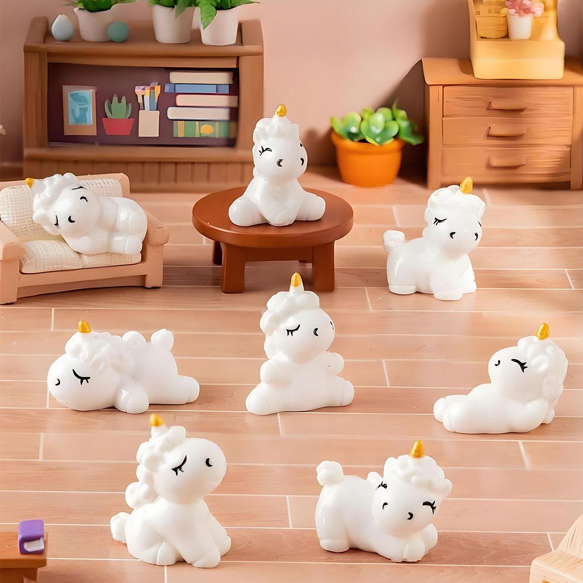 10 / 20pcs Cute Mini Resin Unicorn Micro Landscape Ornaments Tiny Unicorn Figures Ideal for DO-IT-YOURSELF Fairy Garden Glass Container Potted