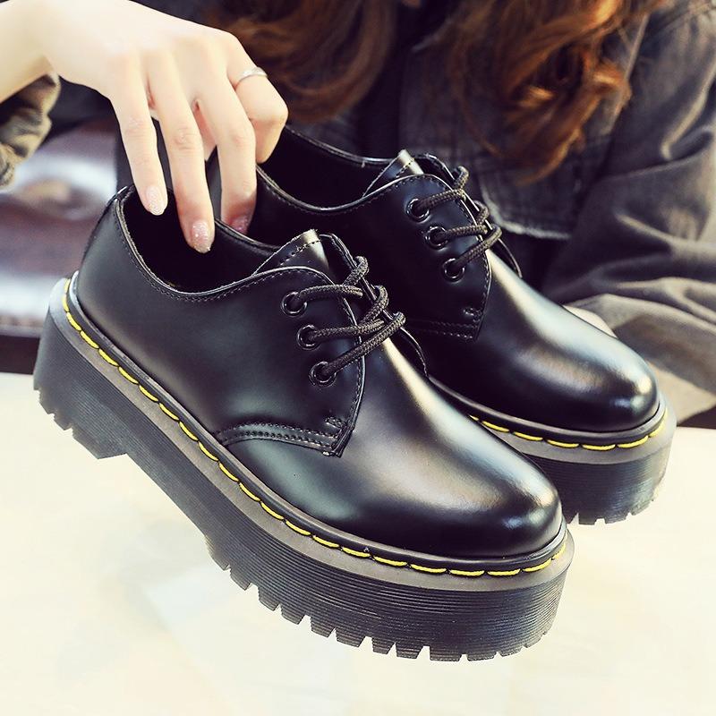 Thick-soled Hole Martin Shoes Women's Low-top, Leather British Round Head Casual Student Muffin Bottom Short Boots Women