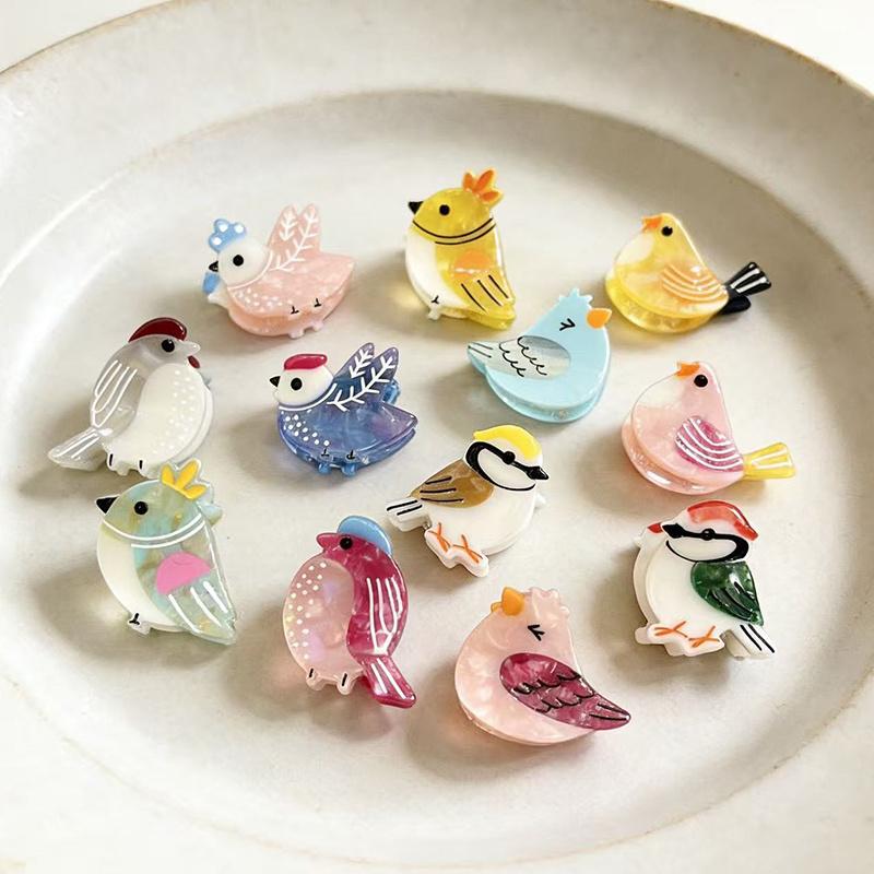 Stylish Bird Hair Claw Clip for Bangs Lovely Design for Everyday Wear