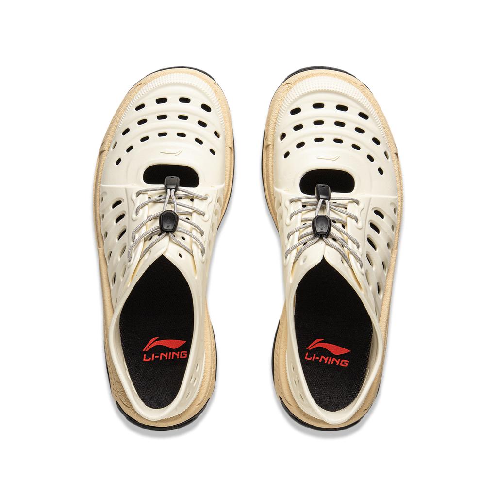 Li Ning Pangu Trek Leichtgewichtige Hochelastische Trendige Rutschfeste Verschleißfeste Bachschuhe Unisex Schuhe Off-White AZSV017-2