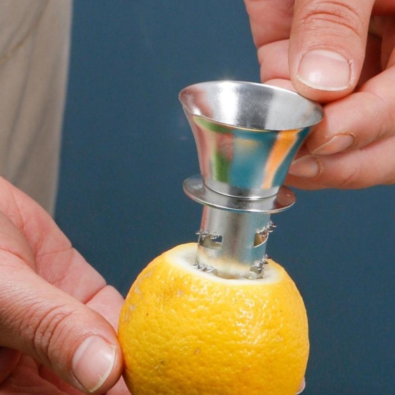 Steel Handheld Lemon Squeezer Manual Rotating Hand Press Juicer Tool Corrosions Resistant Kitchen Gadget Easy to Clean