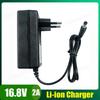 16,8V Ladegerät Adapter AC100-240V 2A MAX für Massagepistole 14,8V Li-Ionen Akku-Pack 4S 18650 Wiederaufladbarer Akku DC 5,5mm Stecker