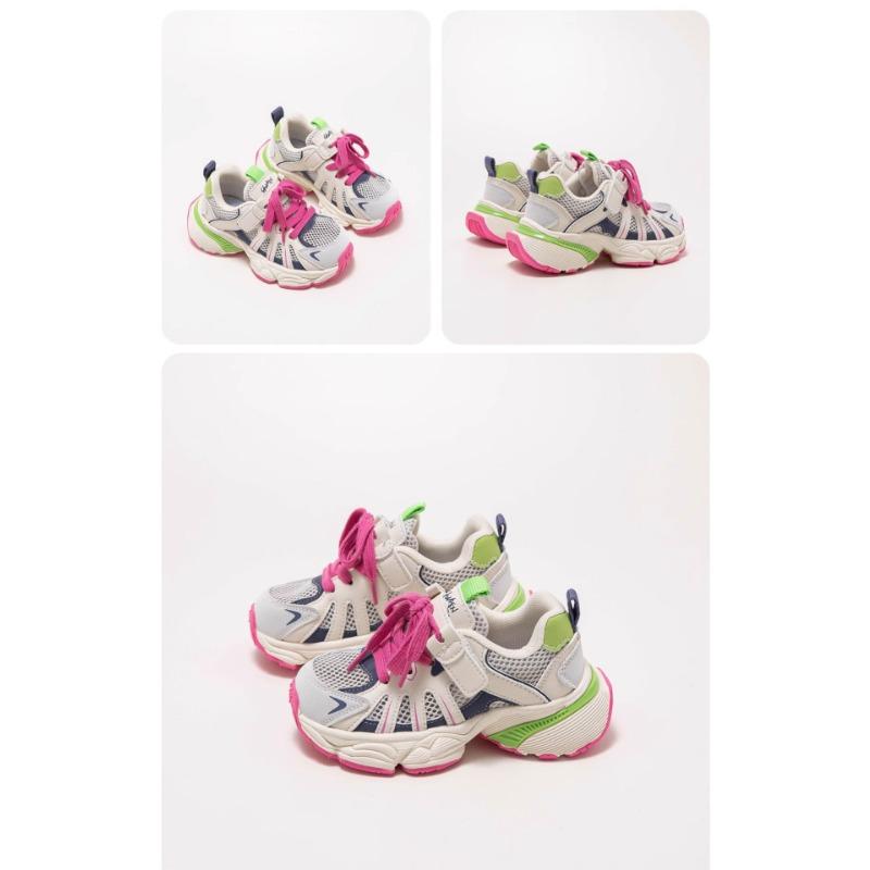 Nové boty na běhání s měkkou podrážkou pro střední a malé chlapce, letní dívčí plátěnky, prodyšné síťované boty, ležérní sportovní obuv