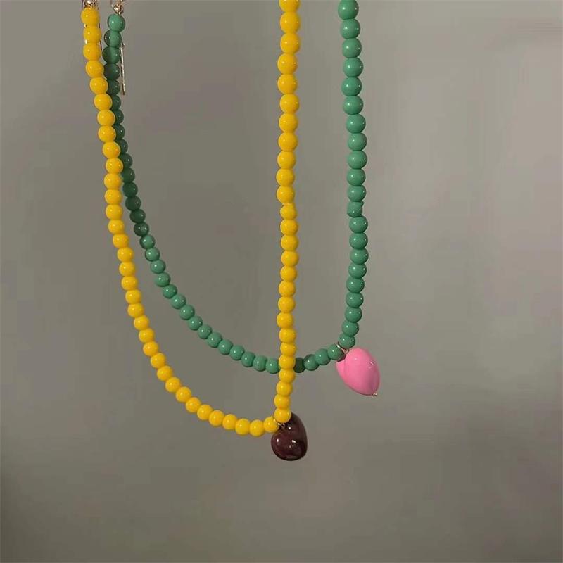 2024 Nouvelle Tendance Vintage Résine Acrylique Rose Cœur d'Amour Vert Collier Perlé pour Femmes Bijoux Esthétiques Mode Accessoires de Cou