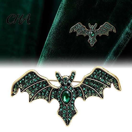 Daily Wear Decorative Pin Halloween Rhinestone Bat Brooch, Retro Gothic Shaped Lapel Brooch Pin, Jewelry Accessory for Clothing Bags Scarves Sweaters