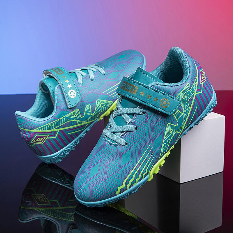 Children's Football Shoes Men's New Training Primary School Students 2025 Shoes Broken with the Same Shoes Nailed Classmates Female Middle School Chil