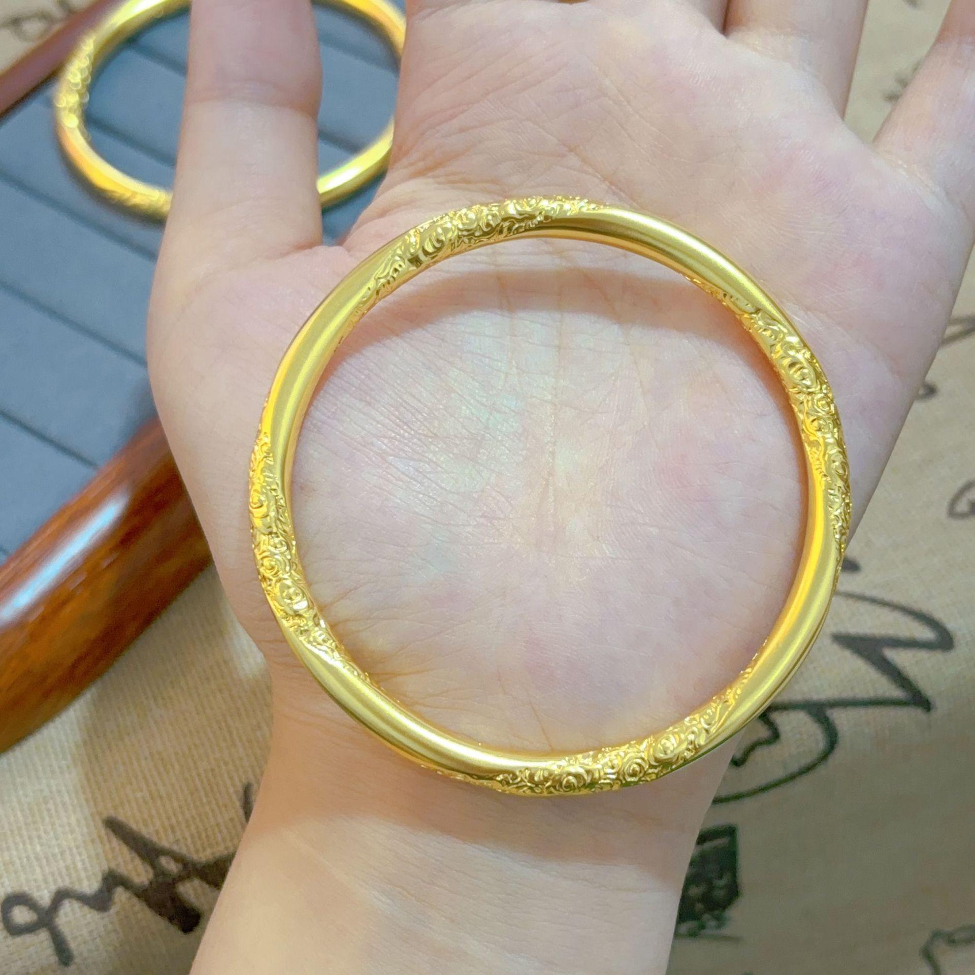 

Shajin Jewelry Women s Simulated Gold Square Auspicious Cloud Bangle - Ancient Design, High-End Solid Plain Style Auspicious Cloud Bangle 62