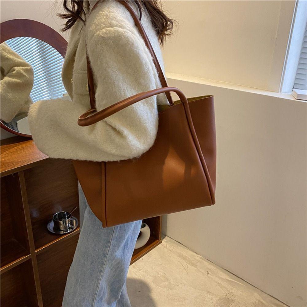 Simple Casual PU Leather Shoulder Bag French Style New Design Tote Bag Retro Underarm Bag  Travel