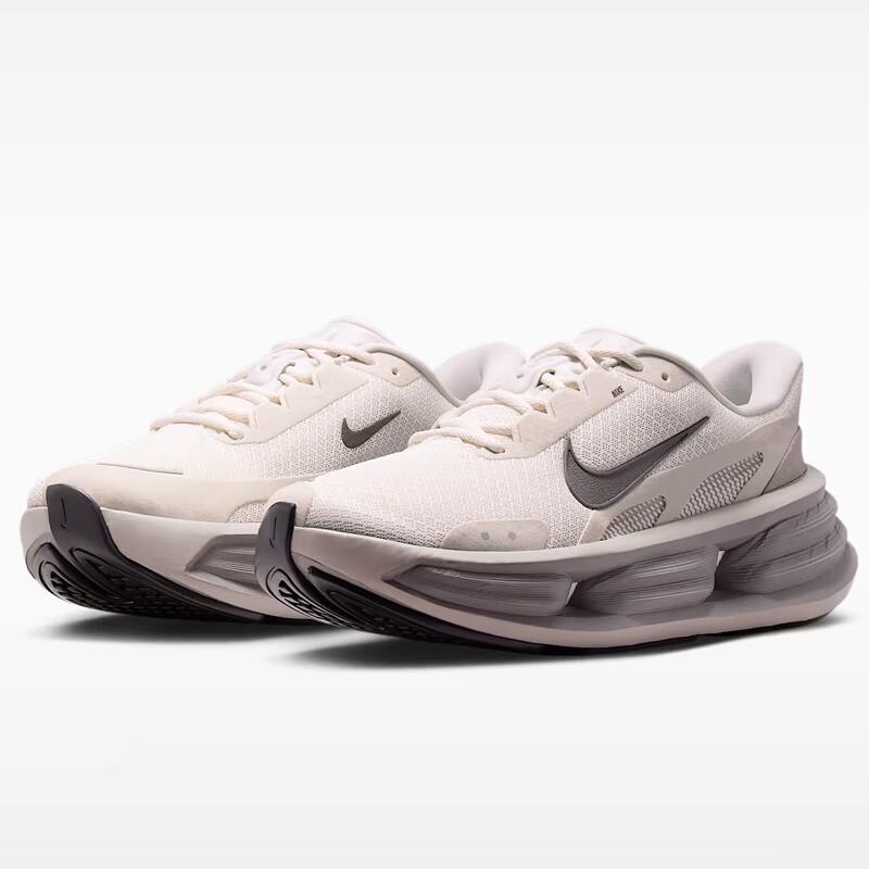 Nike Men's Comfort Ride Casual Sports Shoes