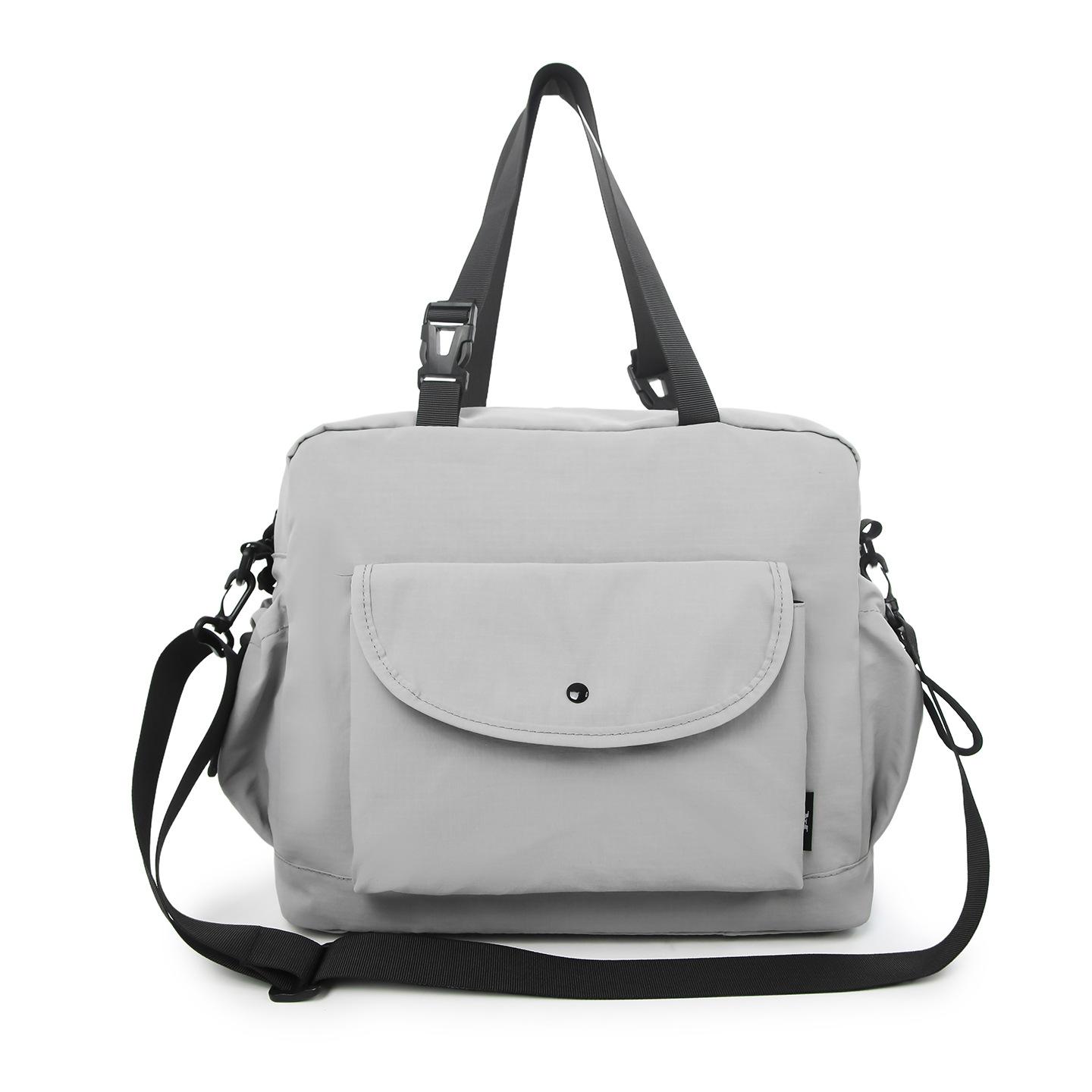 

Large-capacity lightweight waterproof bag women s casual versatile commuter bag men s and women s same shoulder messenger bag серый
