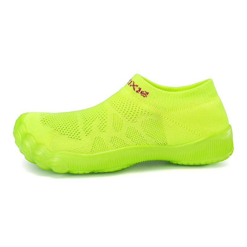 Unisex Anti-Slip Quick-Dry Water Shoes for Beach & Outdoor Activities