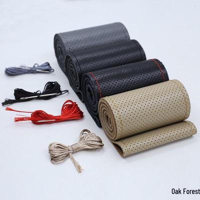 Genuine Leather Hand-Stitched Non-Slip Steering Wheel Cover, Sweat-Absorbent Top Layer Cowhide, Universal for All Seasons.