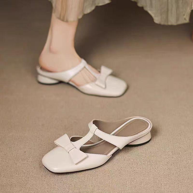 Fashion Summer Style of Square-toed Low-heeled One-legged Women Slippers Fashion Claquettes Femmes Luxe Sandals Women Leather Flip Flops