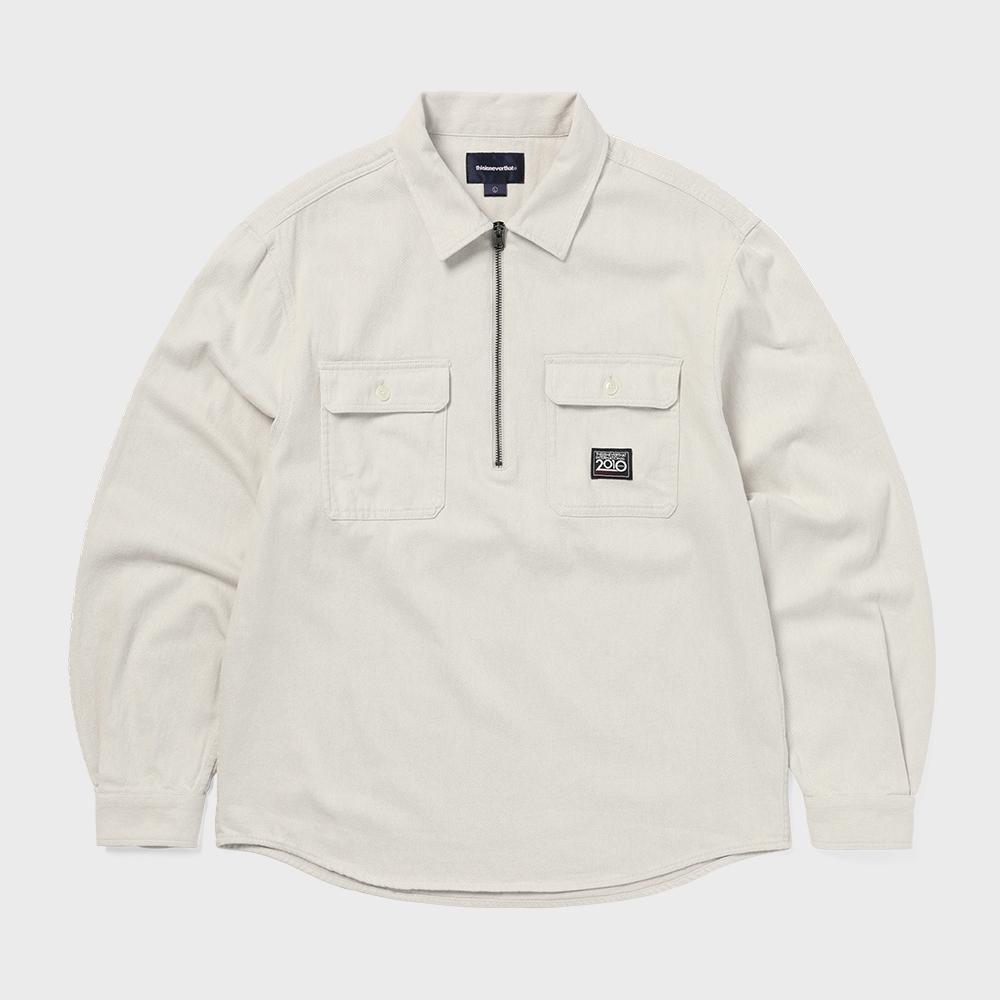 

Эта рубашка с молнией до середины цвета слоновой кости L