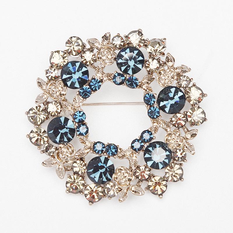 

Элегантно оформленная модная брошь-венок с чешскими стразами: Шикарный значок на лацкан для женщин синий