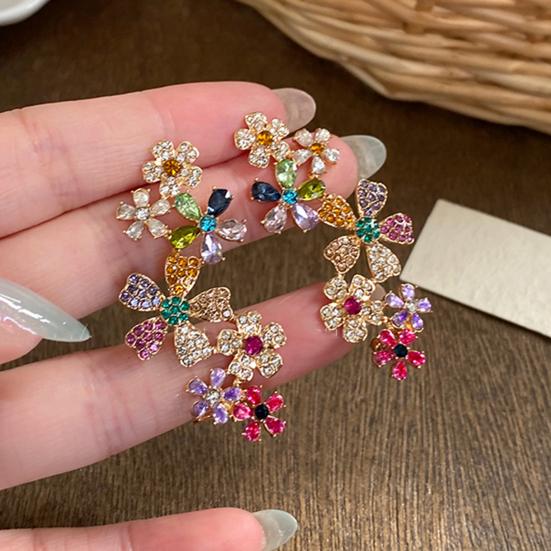 1Pc Ear Clip Earring Colorful Flower Shape Decor Ear Bone Clip Vibrant Color Women Versatile Design Earring